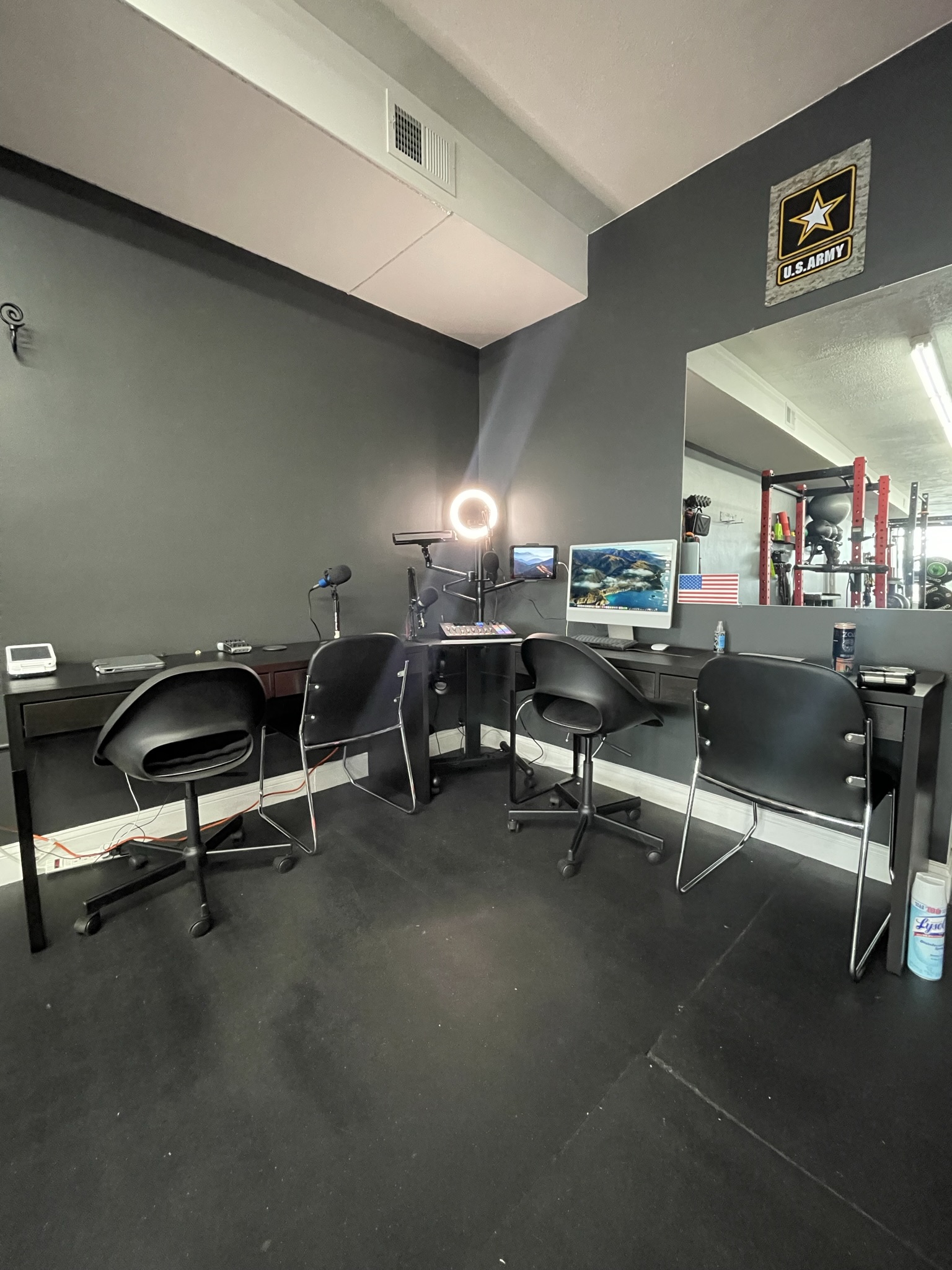 Zaro Sports Gym Desk Setup